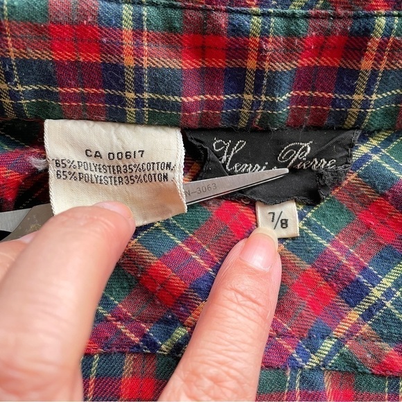 Vintage Red Plaid Button Up Collared Shirt - XS/S - Picture 5 of 9